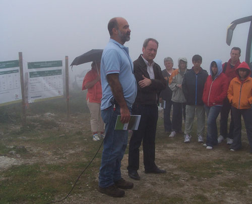 Koldo Osoro, director gerente del SERIDA, junto a Aurelio Martín, Consejero de Medio Rural y Pesca del Principado de Asturias, en la presentación de la Jornada.